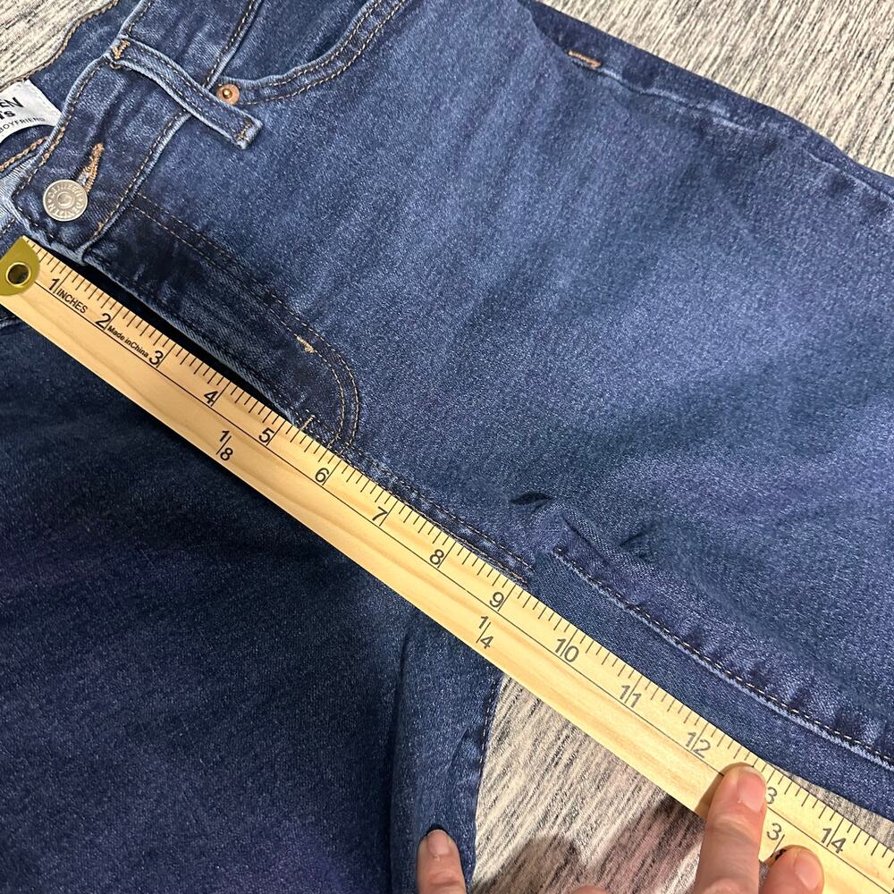 Levi’s Denizen Mid Rise Boyfriend Jeans Cuffed Dark Wash Size 10 W30 - Picture 13 of 14